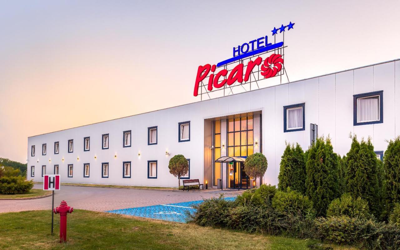 זגורזלק Hotel Picaro Zarska Wies Polnoc A4 Kierunek Niemcy מראה חיצוני תמונה